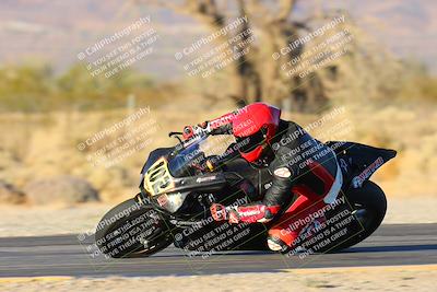 media/Dec-07-2024-CVMA (Sat) [[21c5f1ef85]]/Race 11-Amateur Supersport Open/